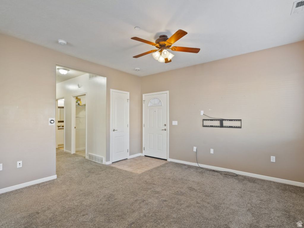 Image 7 of property listing at 114 E BELLA MONTE DR. #UNIT 1, Draper, UT 84020