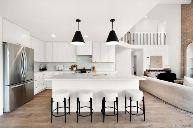 9625 Cherryvale Drive, Highlands Ranch, CO 80126