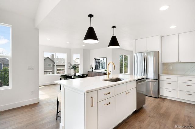 9625 Cherryvale Drive, Highlands Ranch, CO 80126