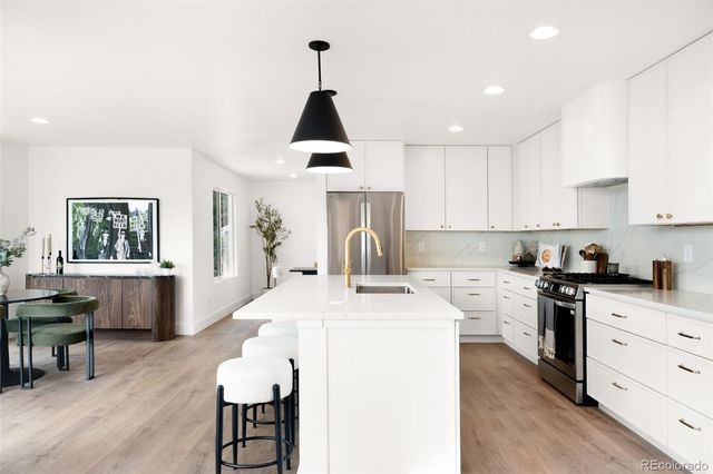 9625 Cherryvale Drive, Highlands Ranch, CO 80126