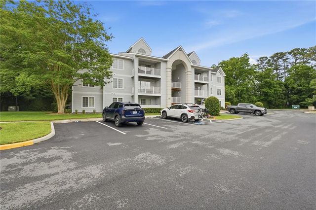 904 Charnell Dr Apt 303, Virginia Beach, VA 23451