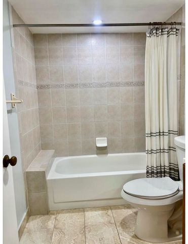 201 Foxtail Drive H3, Greenacres, FL 33415