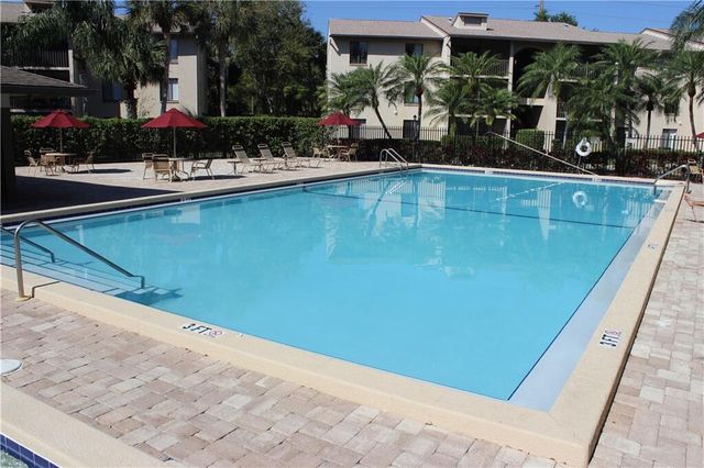 201 Foxtail Drive H3, Greenacres, FL 33415
