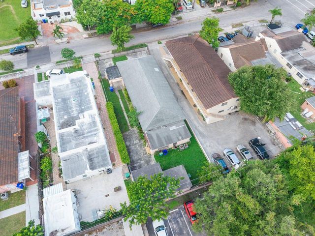 2033 SW 5th Street, Miami, FL 33135