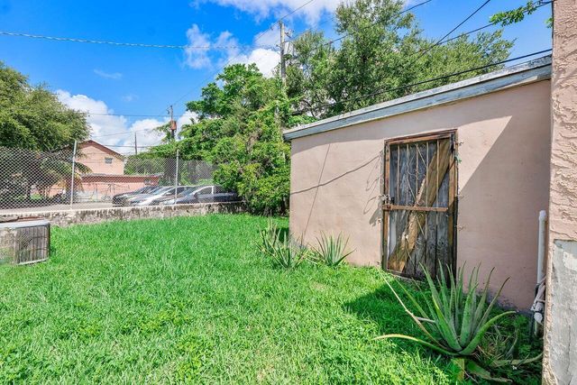 2033 SW 5th Street, Miami, FL 33135