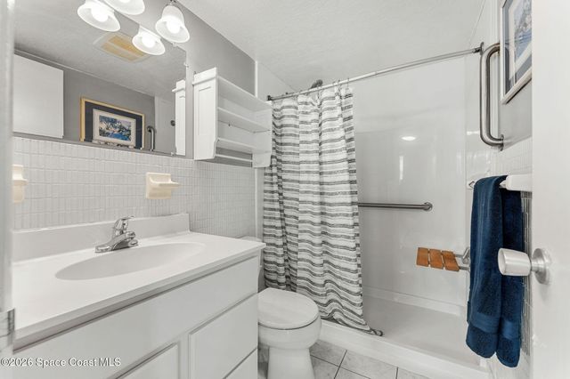 3190 N Atlantic Avenue 124, Cocoa Beach, FL 32931