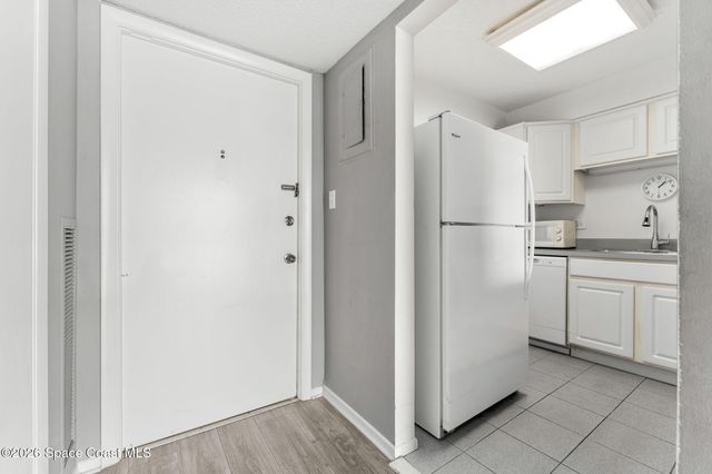 3190 N Atlantic Avenue 124, Cocoa Beach, FL 32931