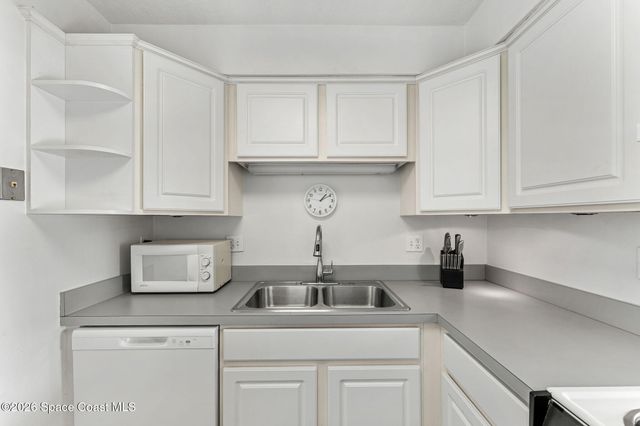 3190 N Atlantic Avenue 124, Cocoa Beach, FL 32931