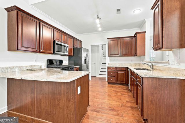 10 Fenway Court, Newnan, GA 30265