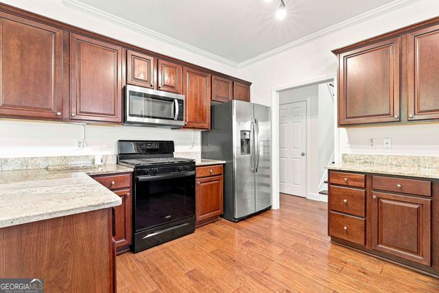 10 Fenway Court, Newnan, GA 30265