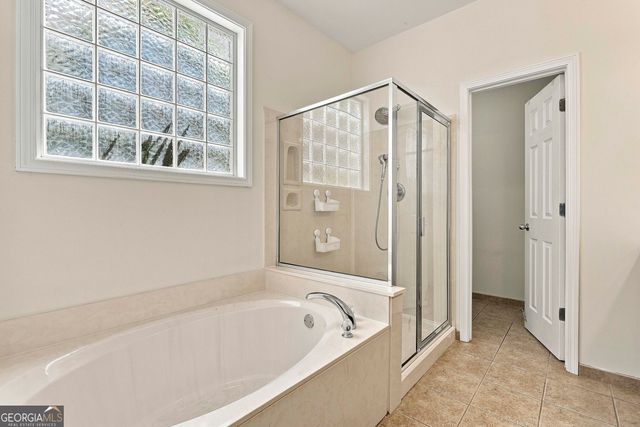 10 Fenway Court, Newnan, GA 30265