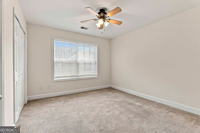 10 Fenway Court, Newnan, GA 30265