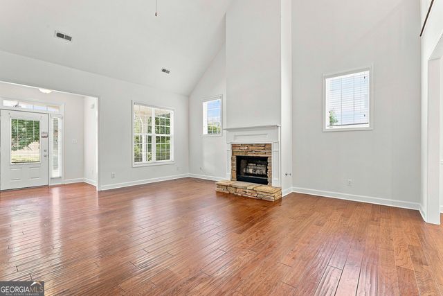 10 Fenway Court, Newnan, GA 30265