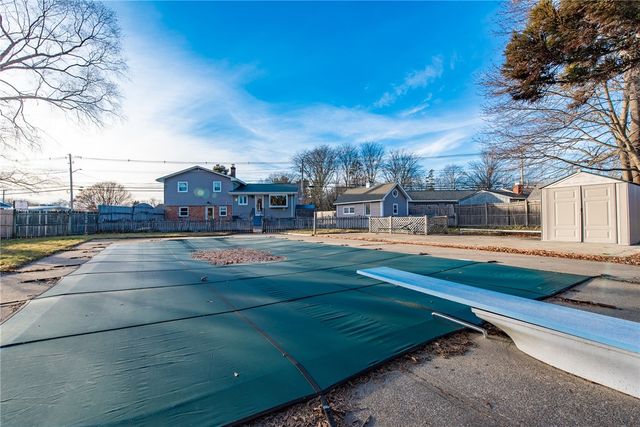 1020 Warwick Avenue, Warwick, RI 02888