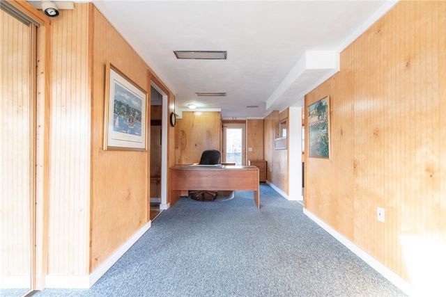 1020 Warwick Avenue, Warwick, RI 02888