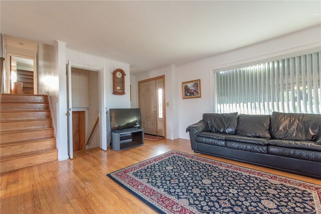 1020 Warwick Avenue, Warwick, RI 02888