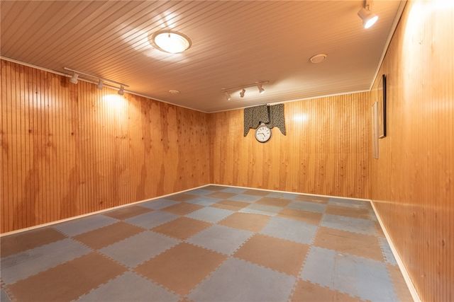 1020 Warwick Avenue, Warwick, RI 02888