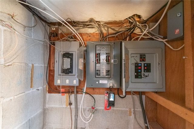 1020 Warwick Avenue, Warwick, RI 02888