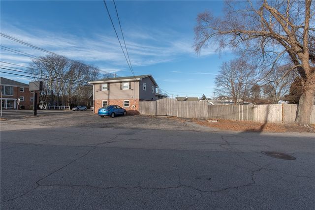 1020 Warwick Avenue, Warwick, RI 02888