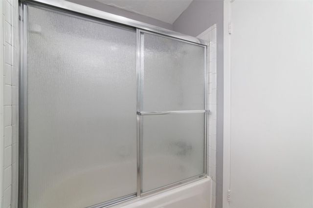 6111 Westbranch Drive, Houston, TX 77072