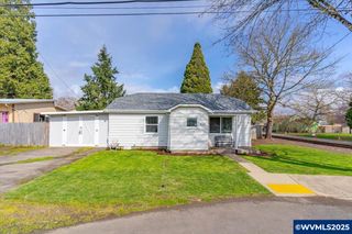 212 Picture St, Independence, OR 97351