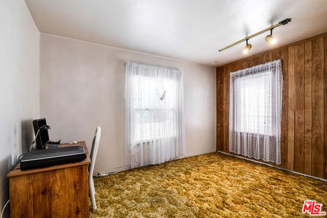 1311 N Ontario Street, Burbank, CA 91505