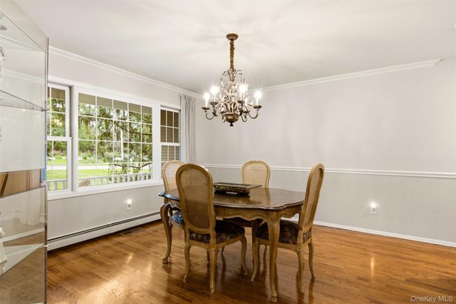 151 Gnarled Hollow Road, East Setauket, NY 11733