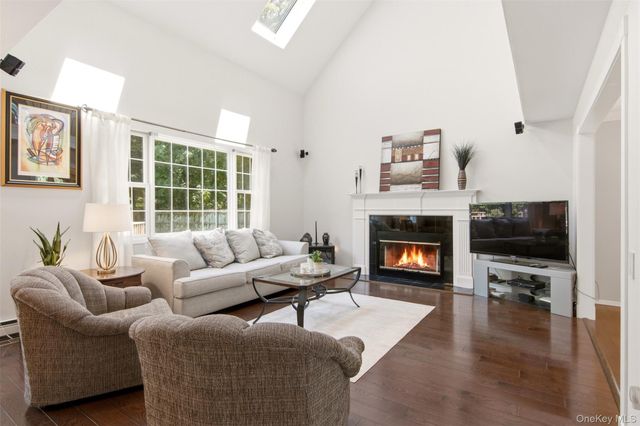 151 Gnarled Hollow Road, East Setauket, NY 11733