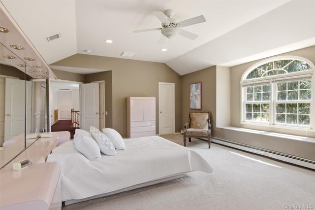 151 Gnarled Hollow Road, East Setauket, NY 11733