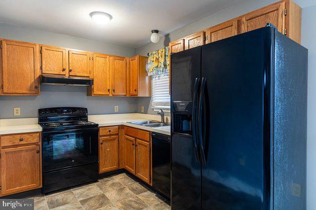 1938 CLINTON AVENUE, Chambersburg, PA 17201