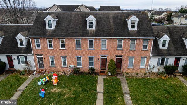 1938 CLINTON AVENUE, Chambersburg, PA 17201