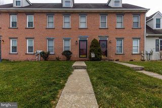 1938 CLINTON AVENUE, Chambersburg, PA 17201