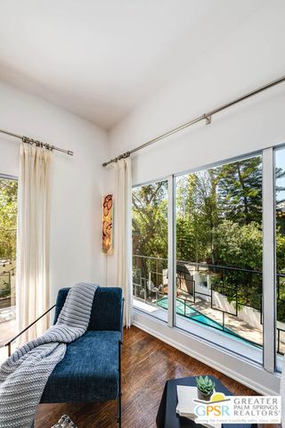 6309 Ivarene Avenue, Los Angeles, CA 90068