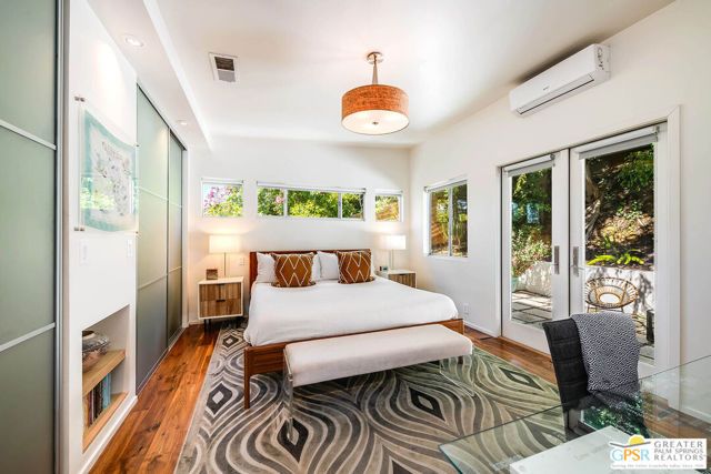 6309 Ivarene Avenue, Los Angeles, CA 90068