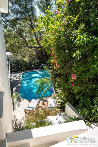 6309 Ivarene Avenue, Los Angeles, CA 90068