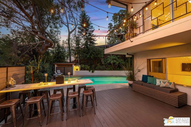 6309 Ivarene Avenue, Los Angeles, CA 90068