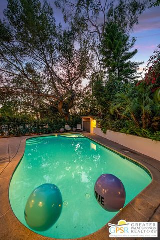 6309 Ivarene Avenue, Los Angeles, CA 90068