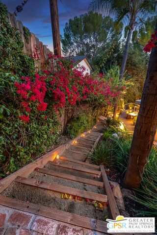 6309 Ivarene Avenue, Los Angeles, CA 90068