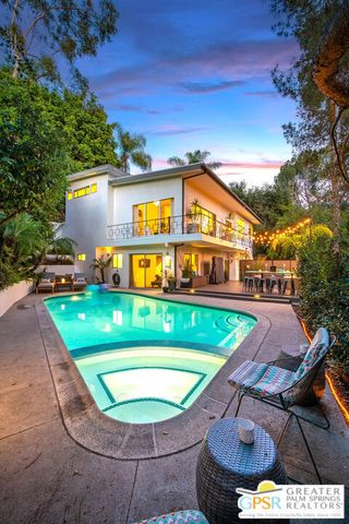 6309 Ivarene Avenue, Los Angeles, CA 90068