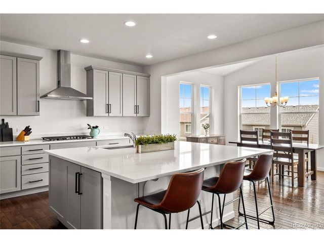 3922 White Rose St, Castle Rock, CO 80108
