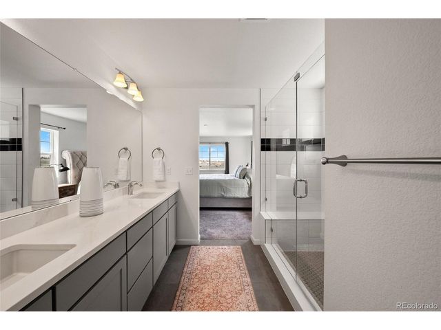 3922 White Rose St, Castle Rock, CO 80108