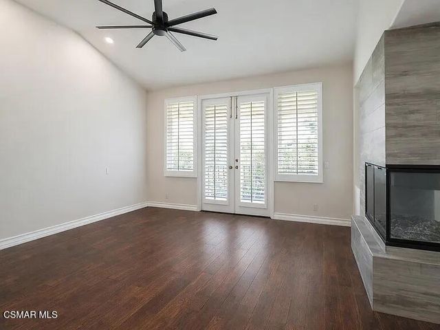 23287 Park Basilico, Calabasas, CA 91302