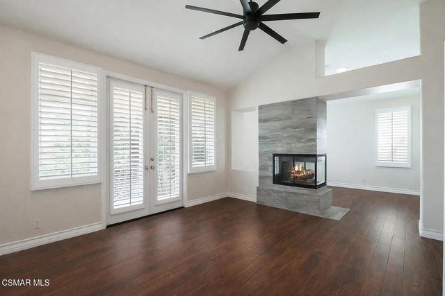 23287 Park Basilico, Calabasas, CA 91302