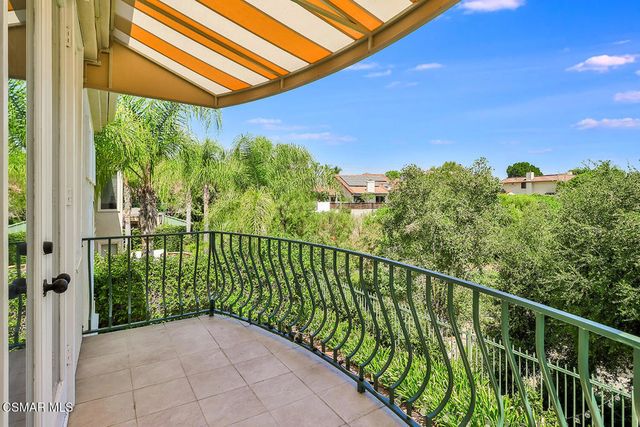 23287 Park Basilico, Calabasas, CA 91302