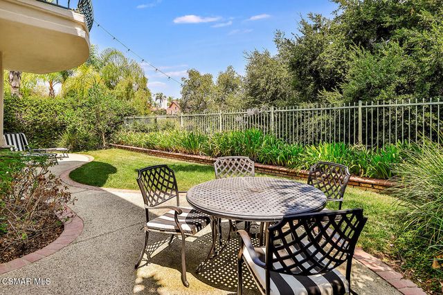 23287 Park Basilico, Calabasas, CA 91302