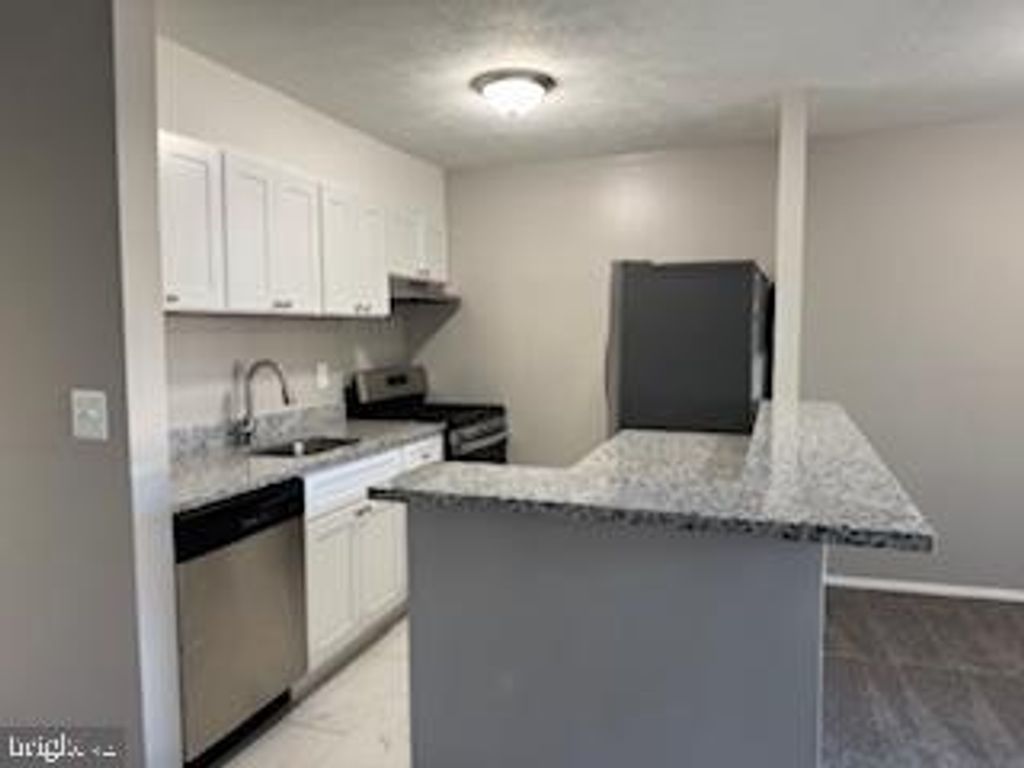 534 WILSON BRIDGE DR #C-1, Oxon Hill, MD 20745