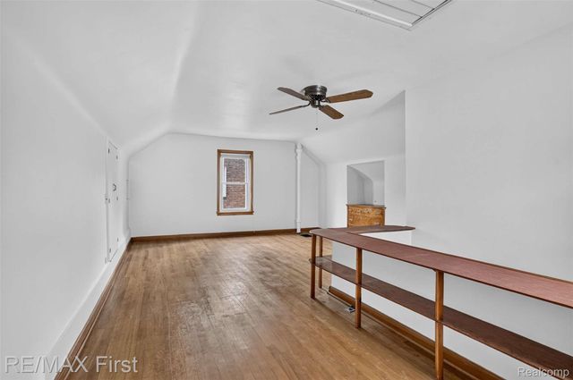 1357 W Saratoga Street, Ferndale, MI 48220