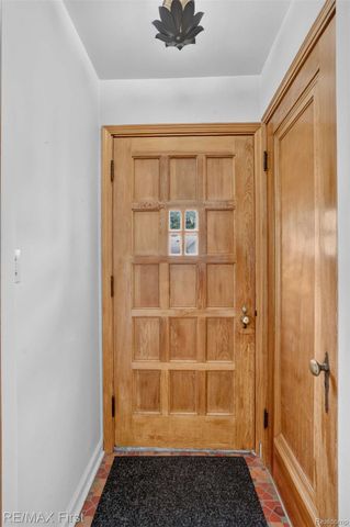 1357 W Saratoga Street, Ferndale, MI 48220