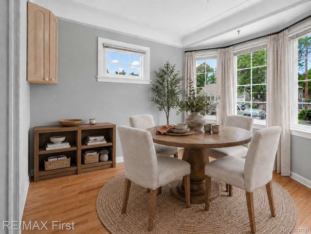 1357 W Saratoga Street, Ferndale, MI 48220