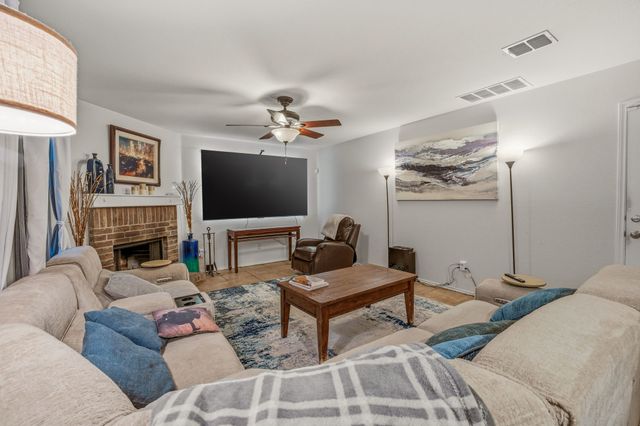 16617 Woodside Drive, Fort Worth, TX 76247